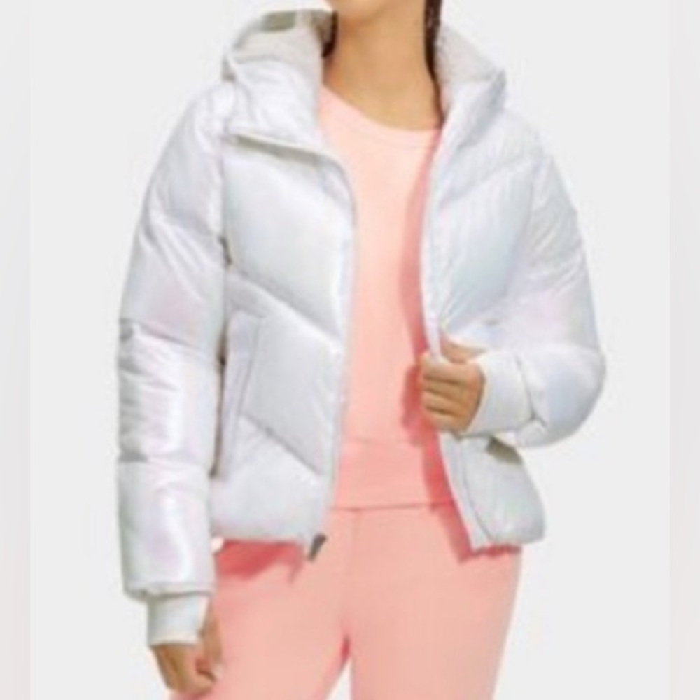 UGG RONNEY CROPPED PUFFER JACKET - Picture 2 of 4
